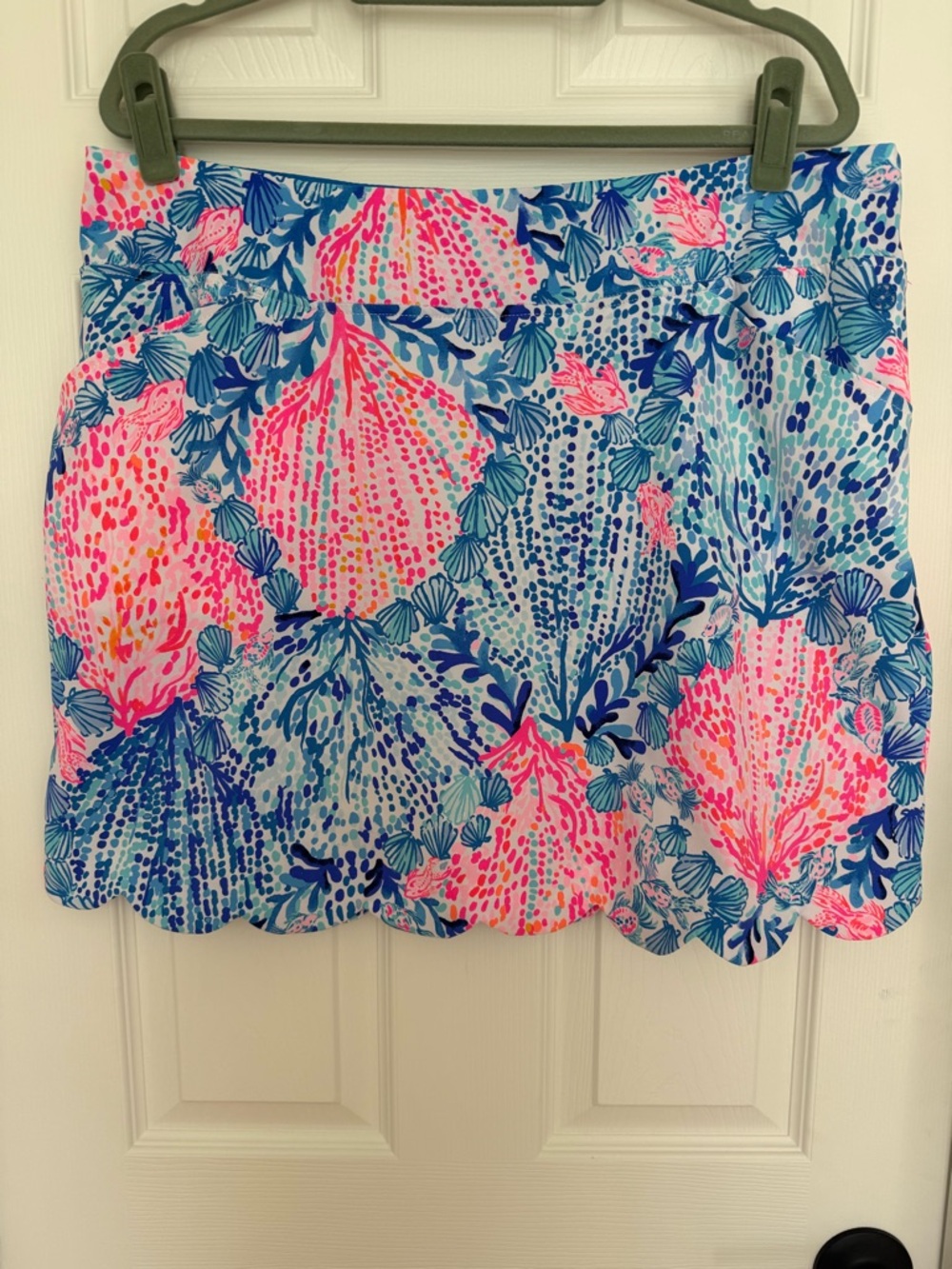 Lilly Pulitzer Luxletic Vibrant Scallop Hem Skort